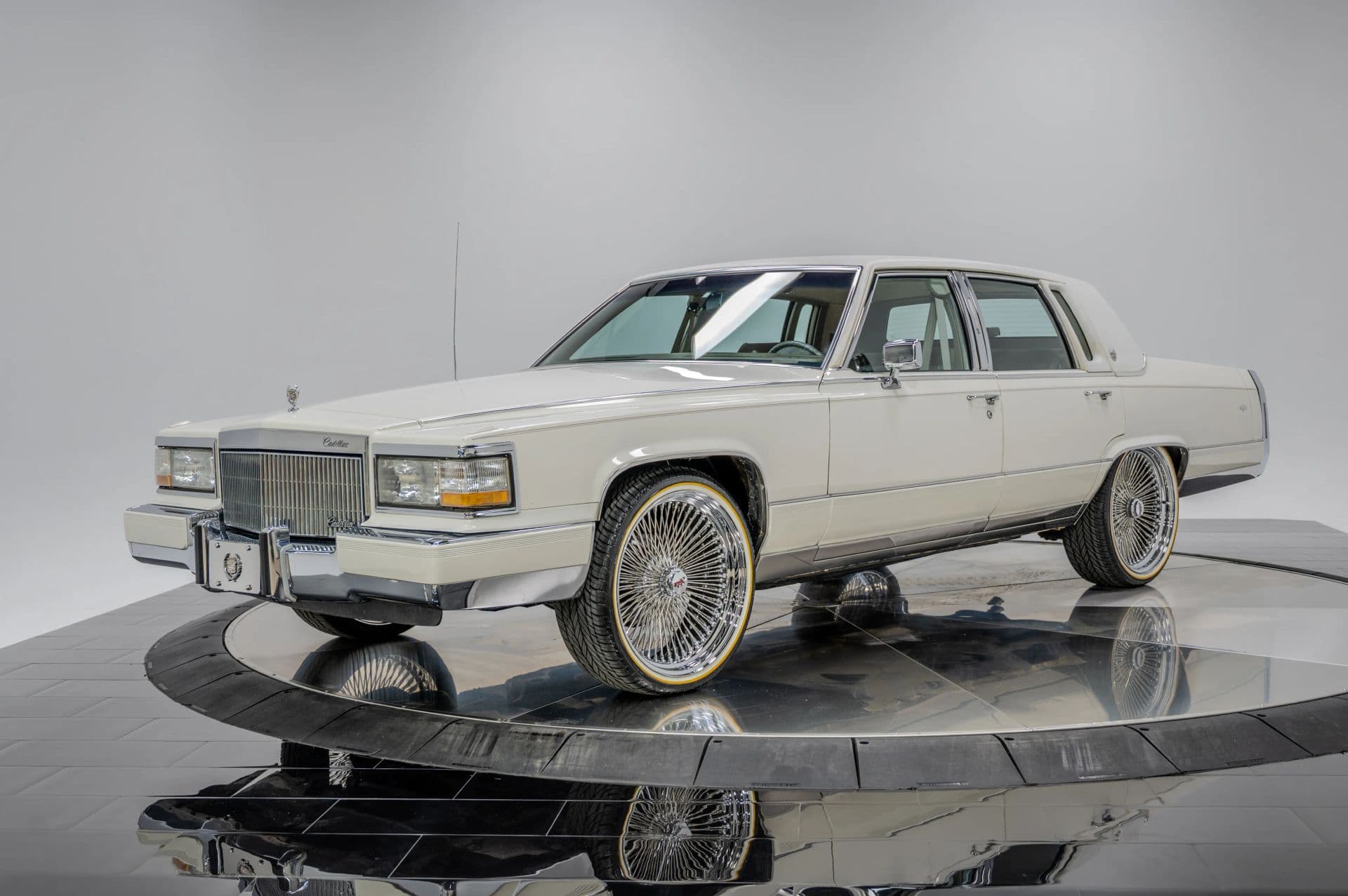 1992 Cadillac Brougham